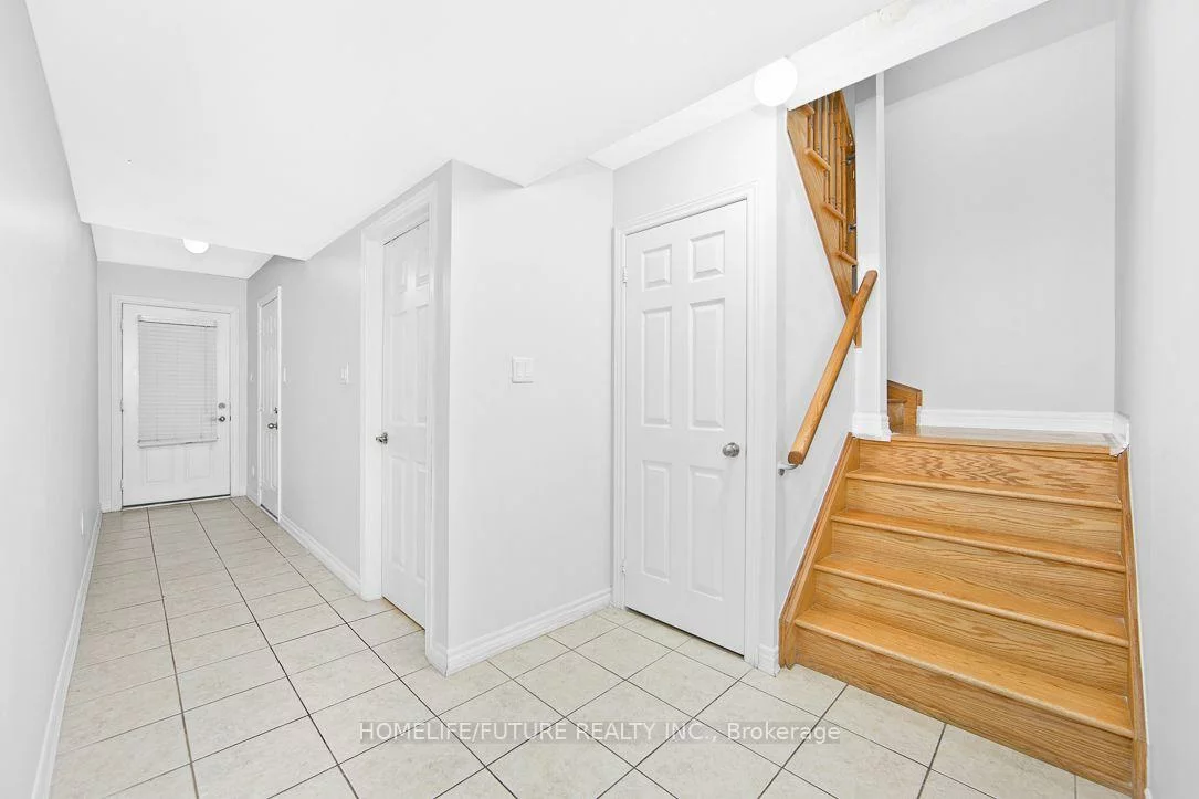 282, Delray, Greensborough, Markham