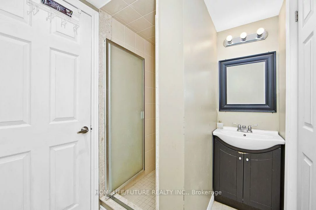 282, Delray, Greensborough, Markham