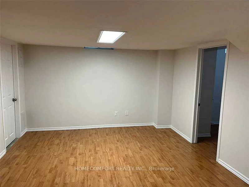 95, Ferncliffe(Basement), Cedarwood, Markham