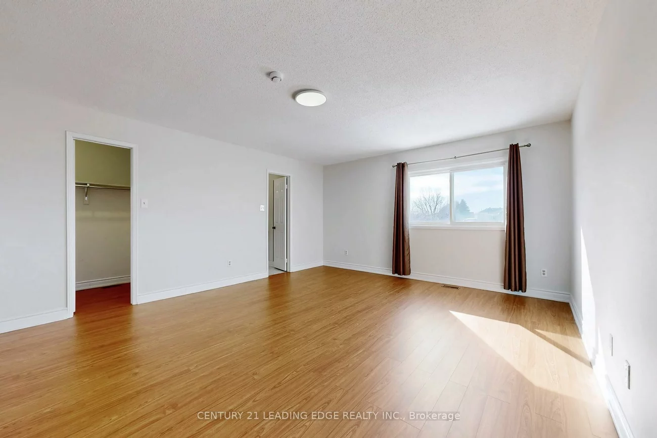 107, Joycedale, Middlefield, Markham