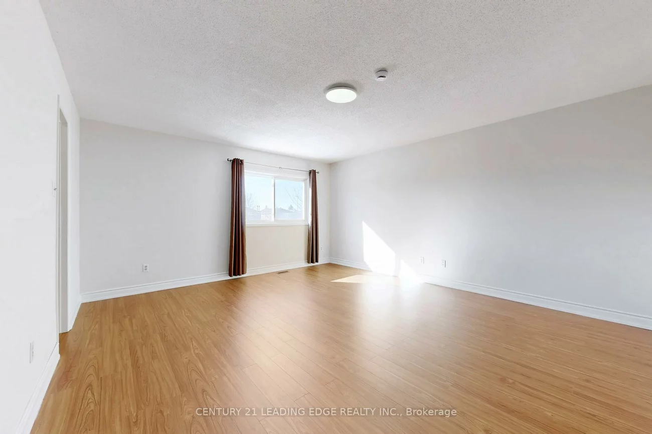107, Joycedale, Middlefield, Markham