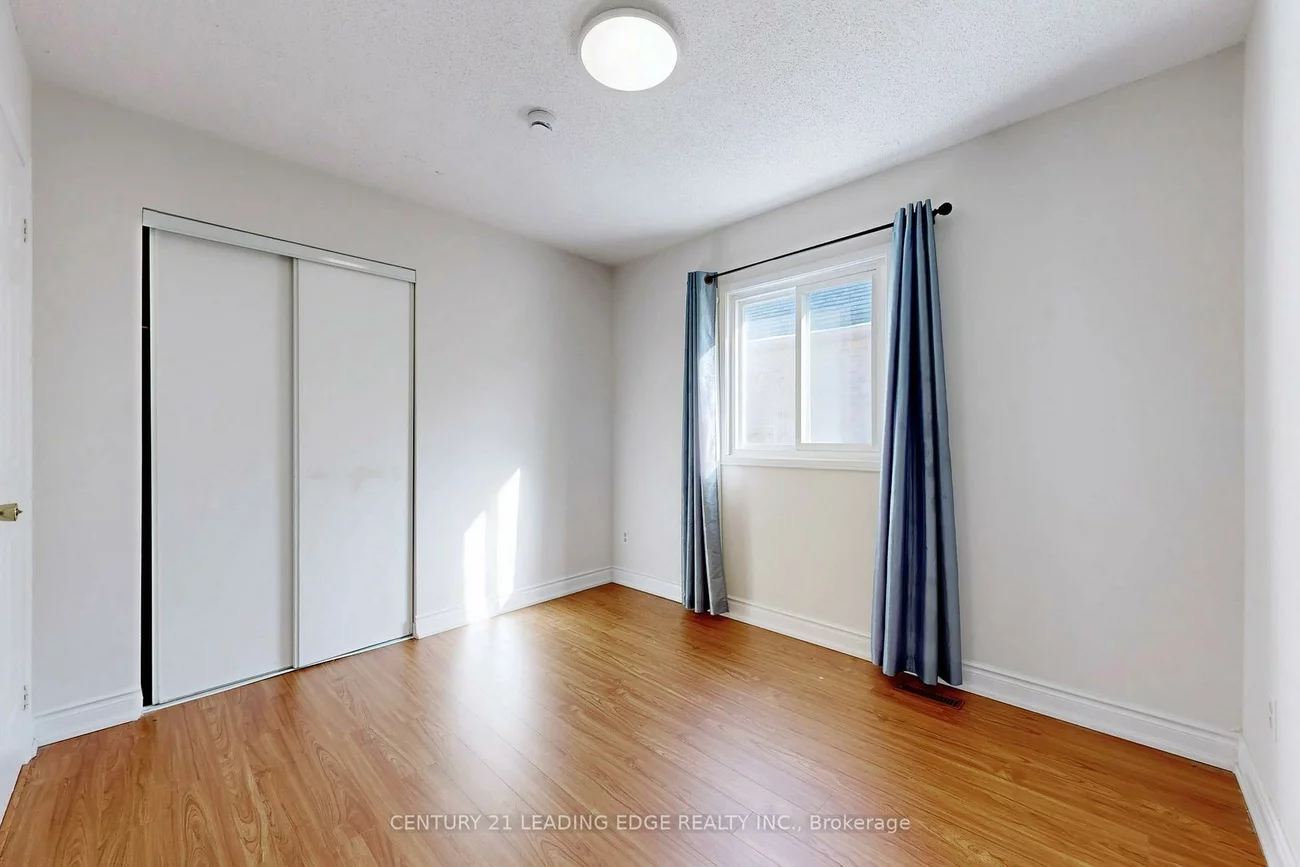 107, Joycedale, Middlefield, Markham