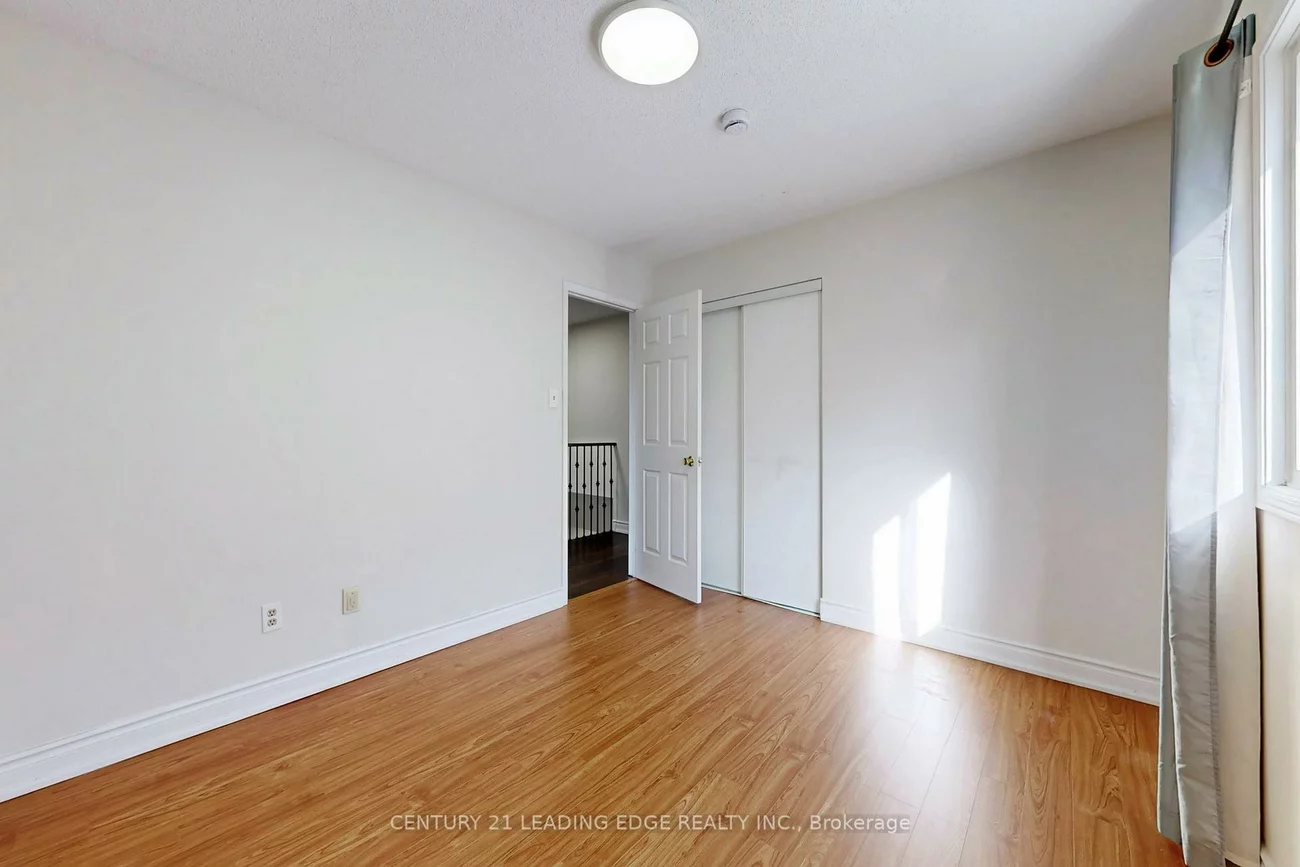 107, Joycedale, Middlefield, Markham