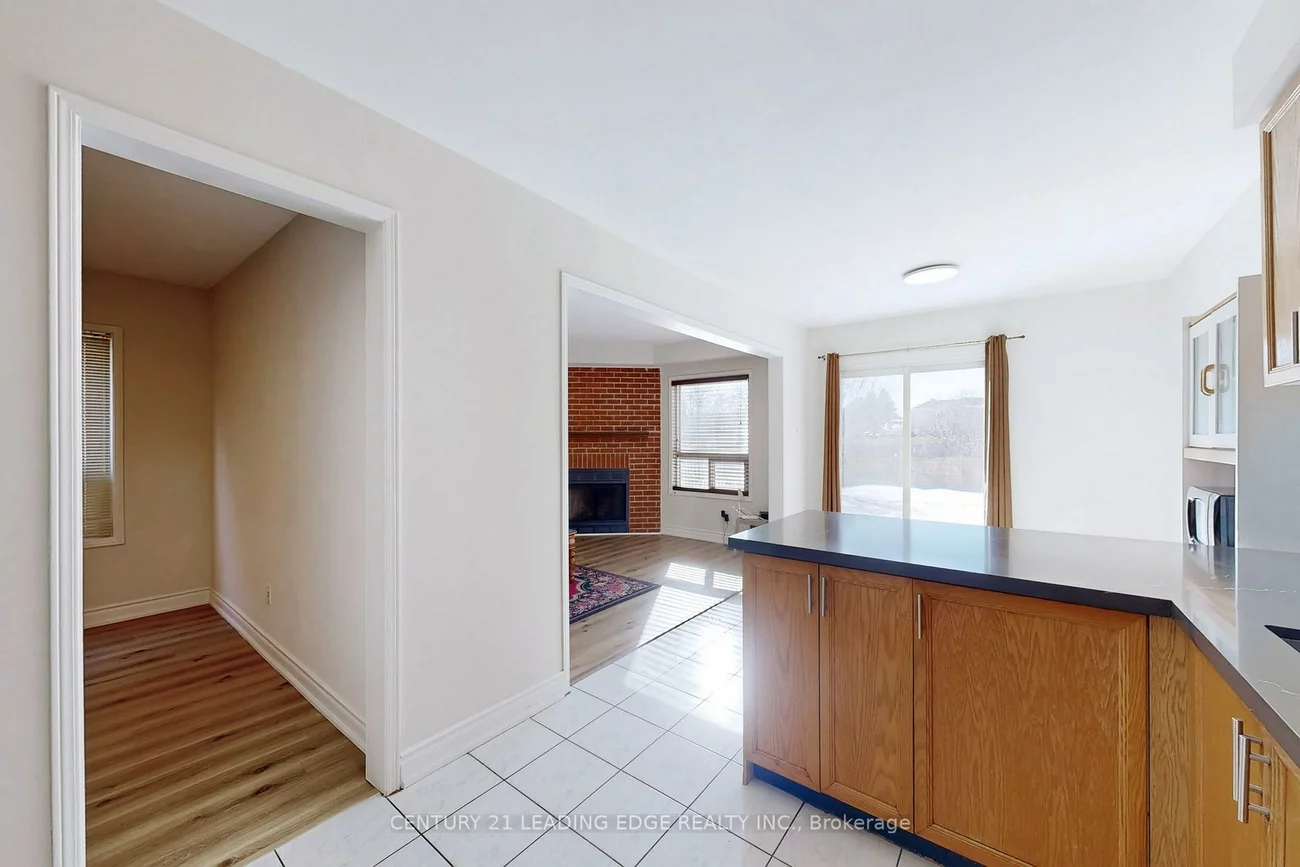 107, Joycedale, Middlefield, Markham
