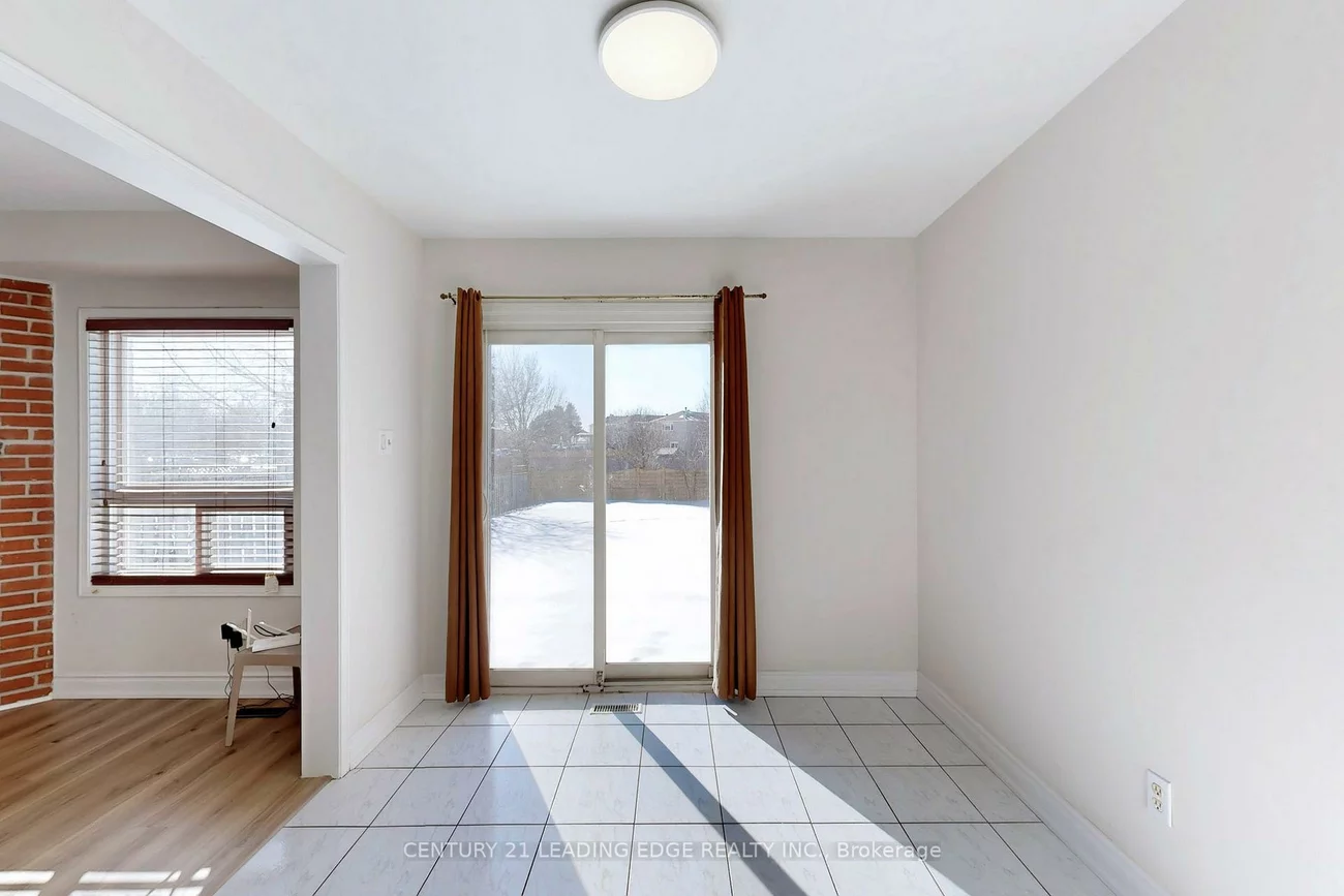 107, Joycedale, Middlefield, Markham