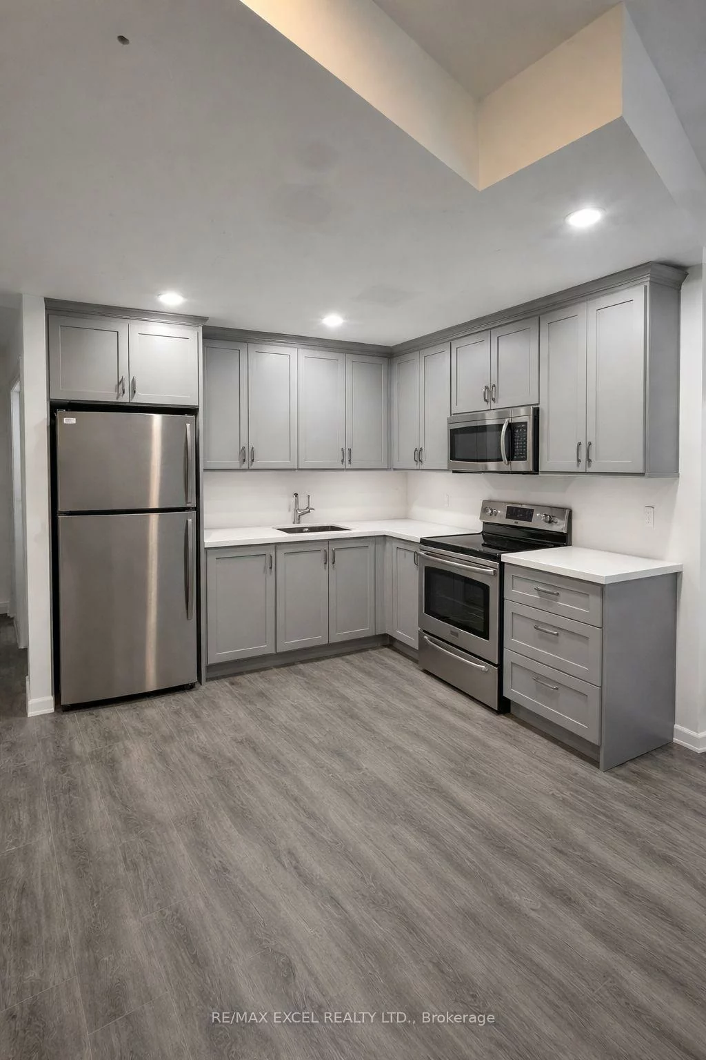 3570, Bur Oak, Cornell, Markham