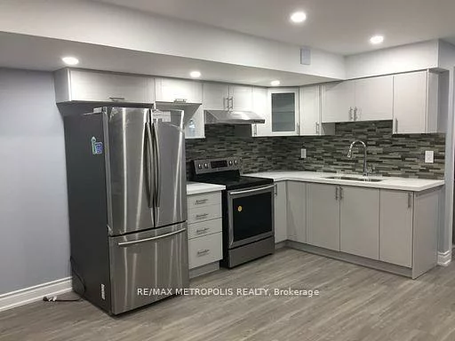 140, Shady Oaks, Cornell, Markham