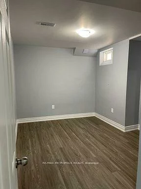 140, Shady Oaks, Cornell, Markham