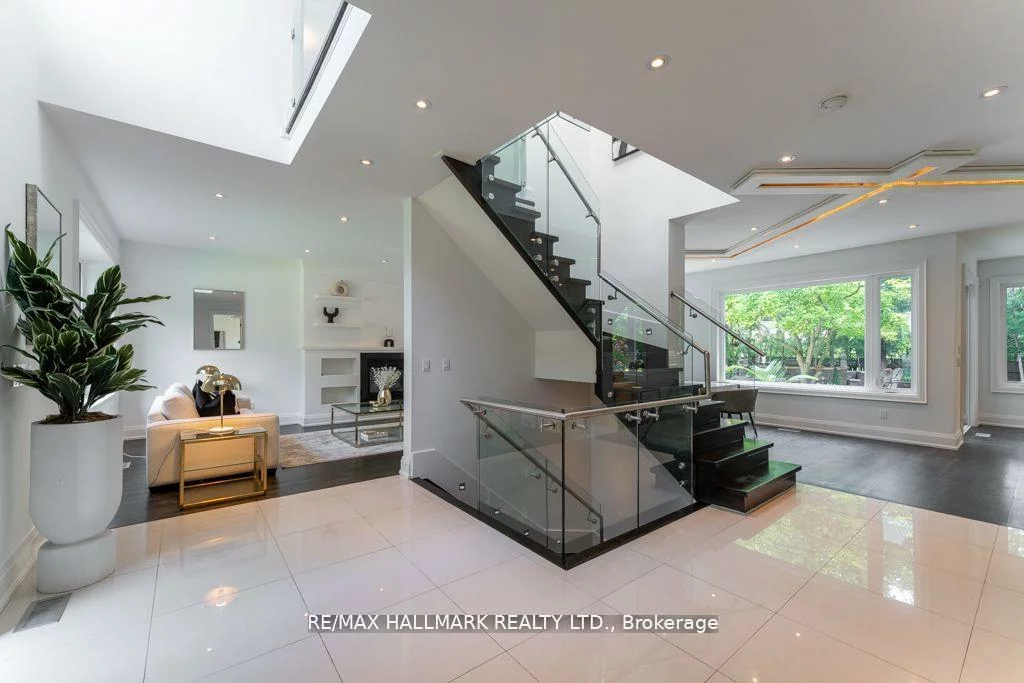 17, Hammok, Bayview Glen, Markham