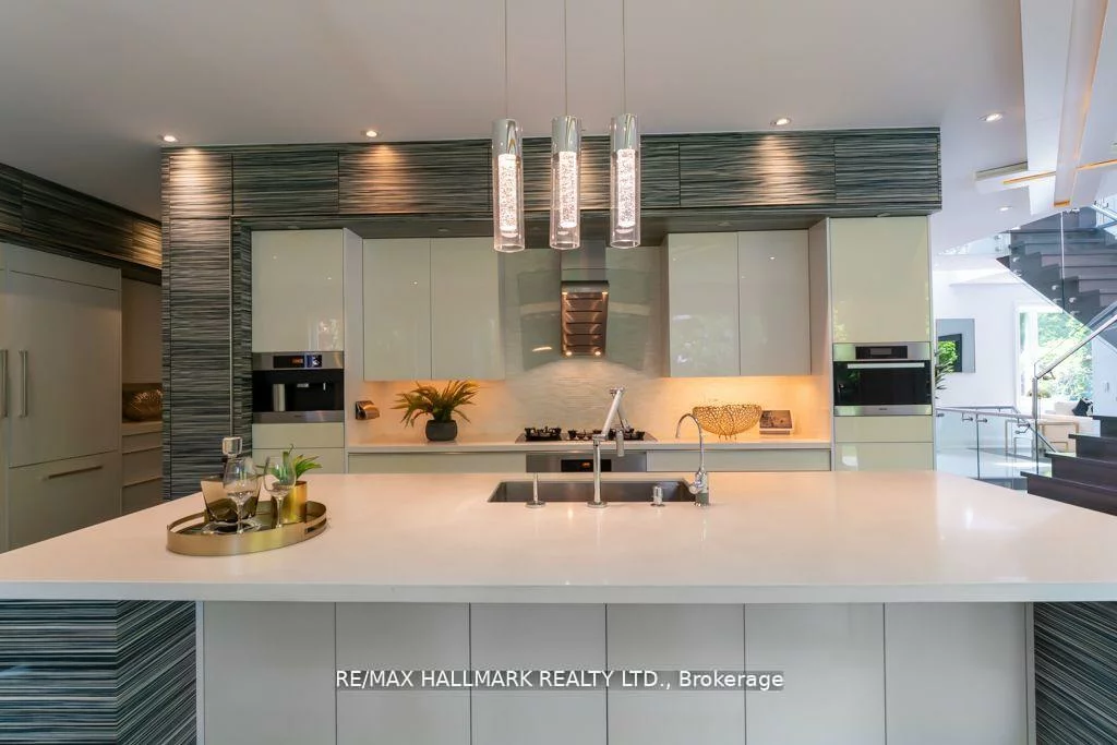 17, Hammok, Bayview Glen, Markham