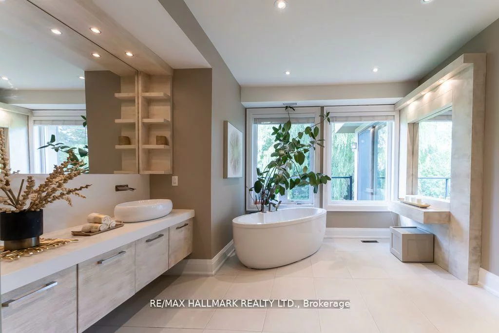 17, Hammok, Bayview Glen, Markham