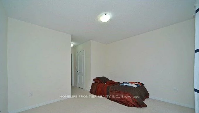 32, Truchard, Berczy, Markham
