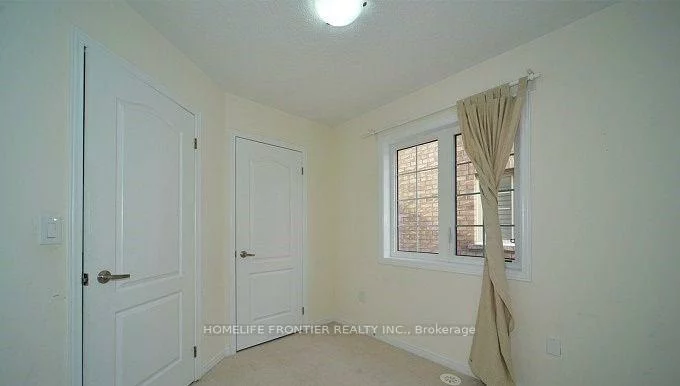 32, Truchard, Berczy, Markham