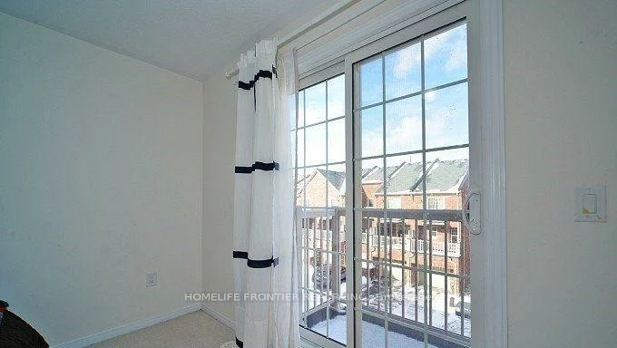32, Truchard, Berczy, Markham