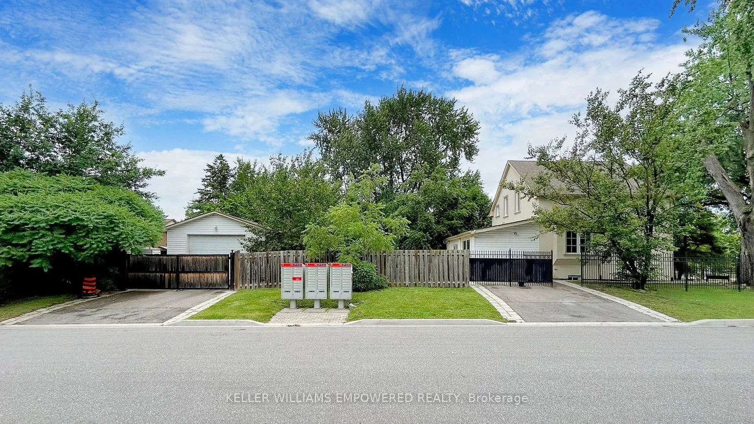 98, Glen Cameron, Thornhill, Markham