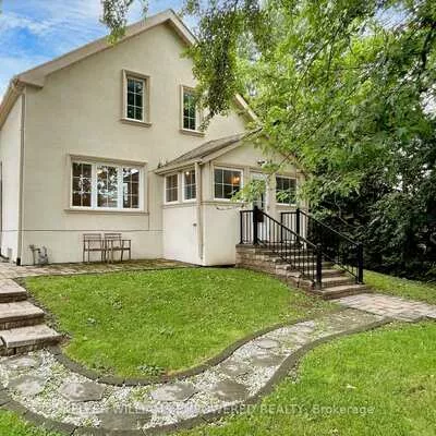 98, Glen Cameron, Thornhill, Markham