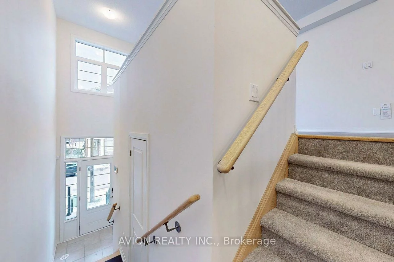 9, Sissons, Box Grove, Markham