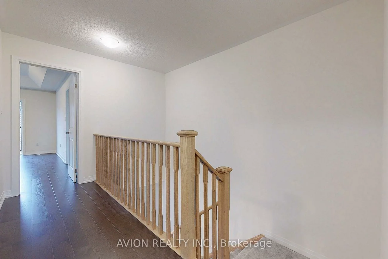 9, Sissons, Box Grove, Markham