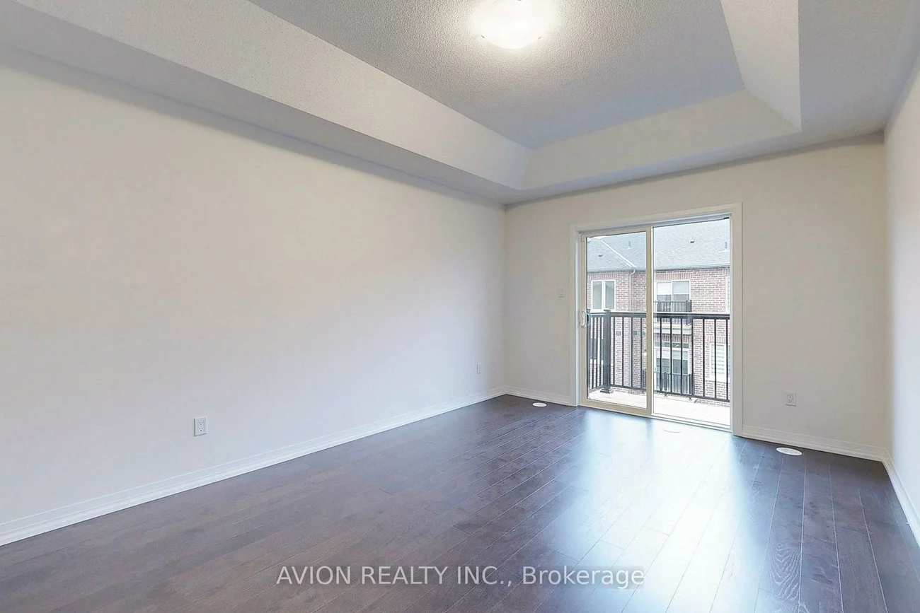 9, Sissons, Box Grove, Markham