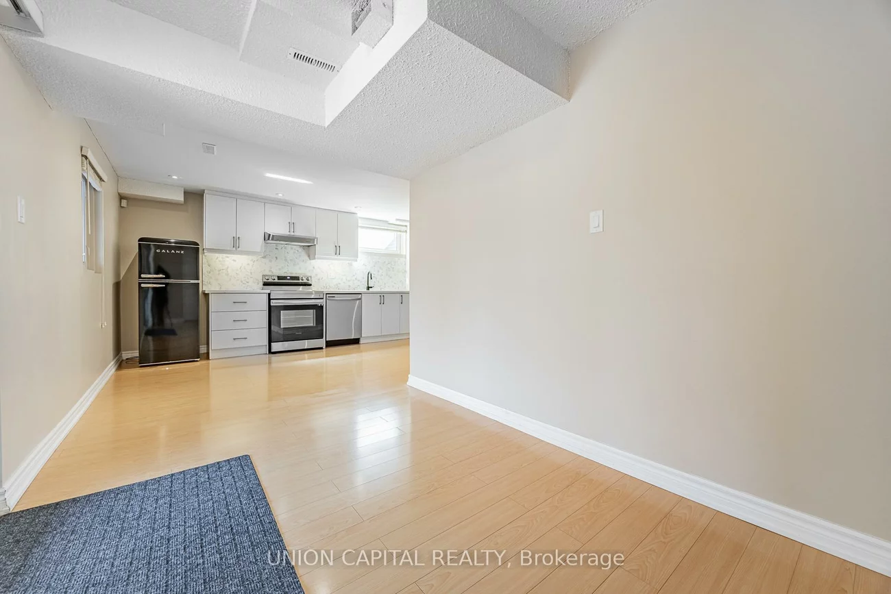 21, Kings College, Aileen-Willowbrook, Markham