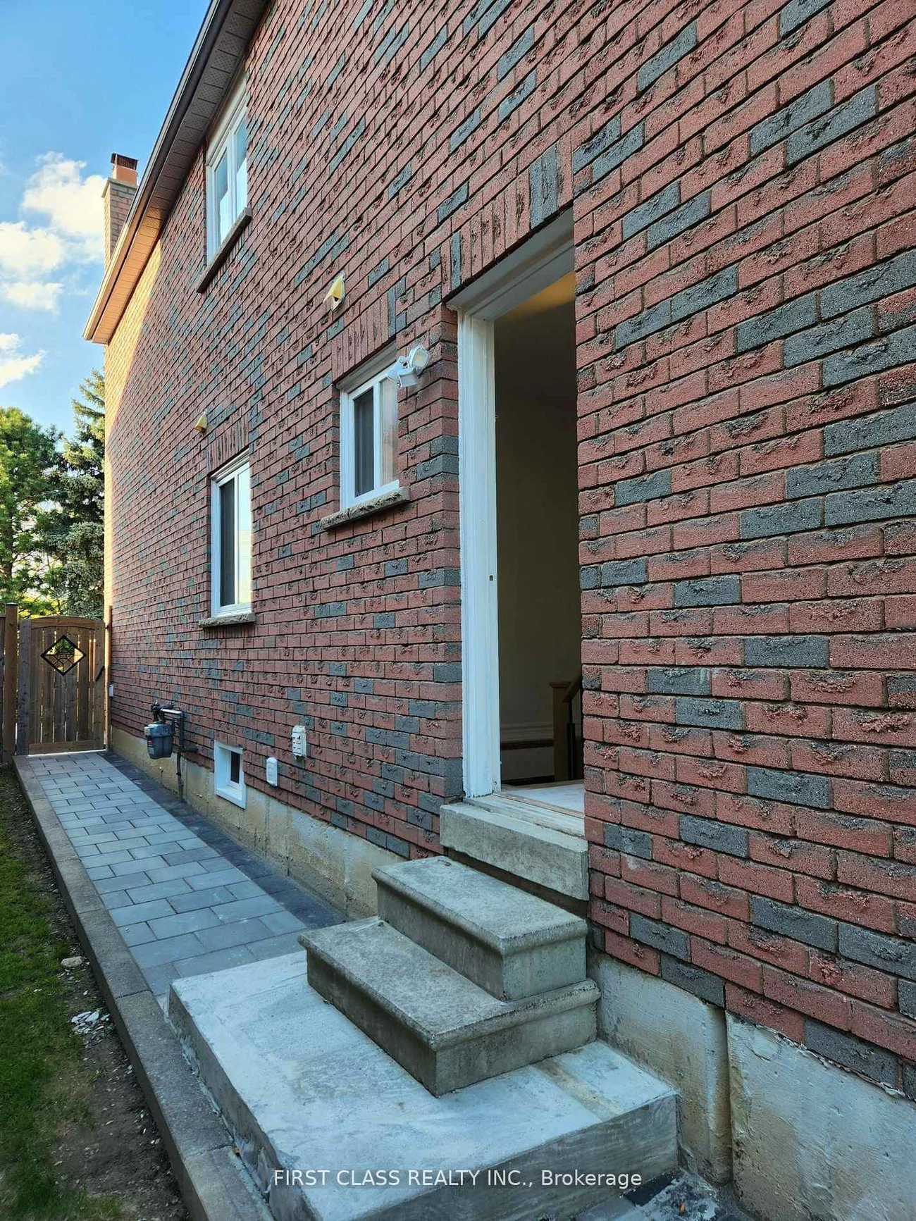 36, Soho, Markville, Markham