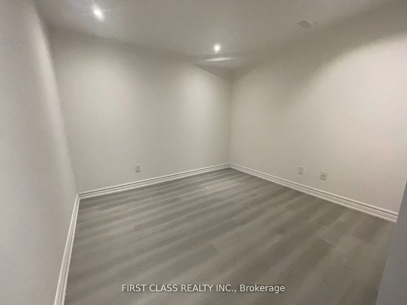 36, Soho, Markville, Markham