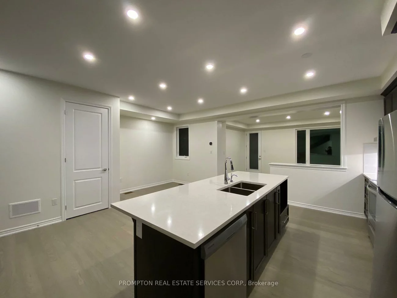 59, Therma, Victoria Square, Markham