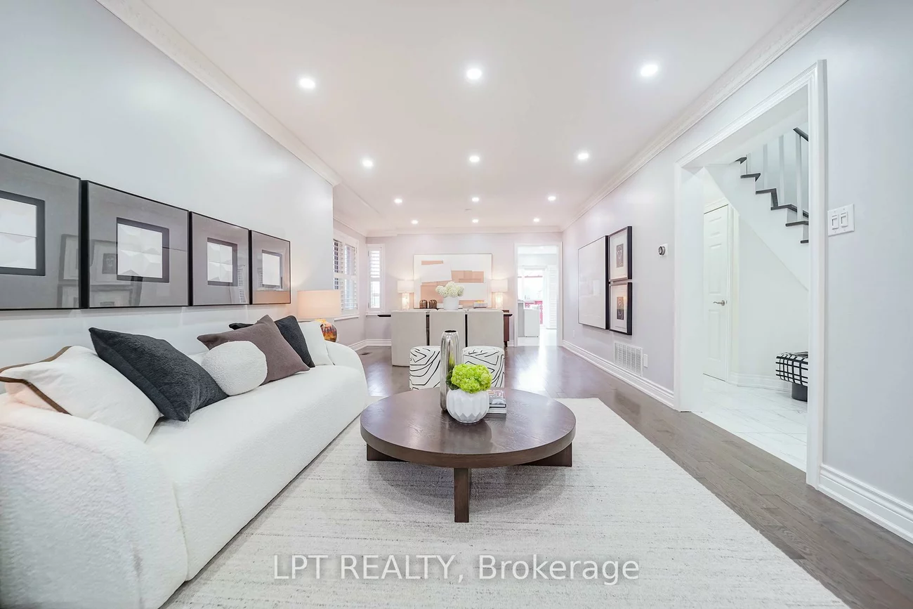 40, Dewberry, Middlefield, Markham