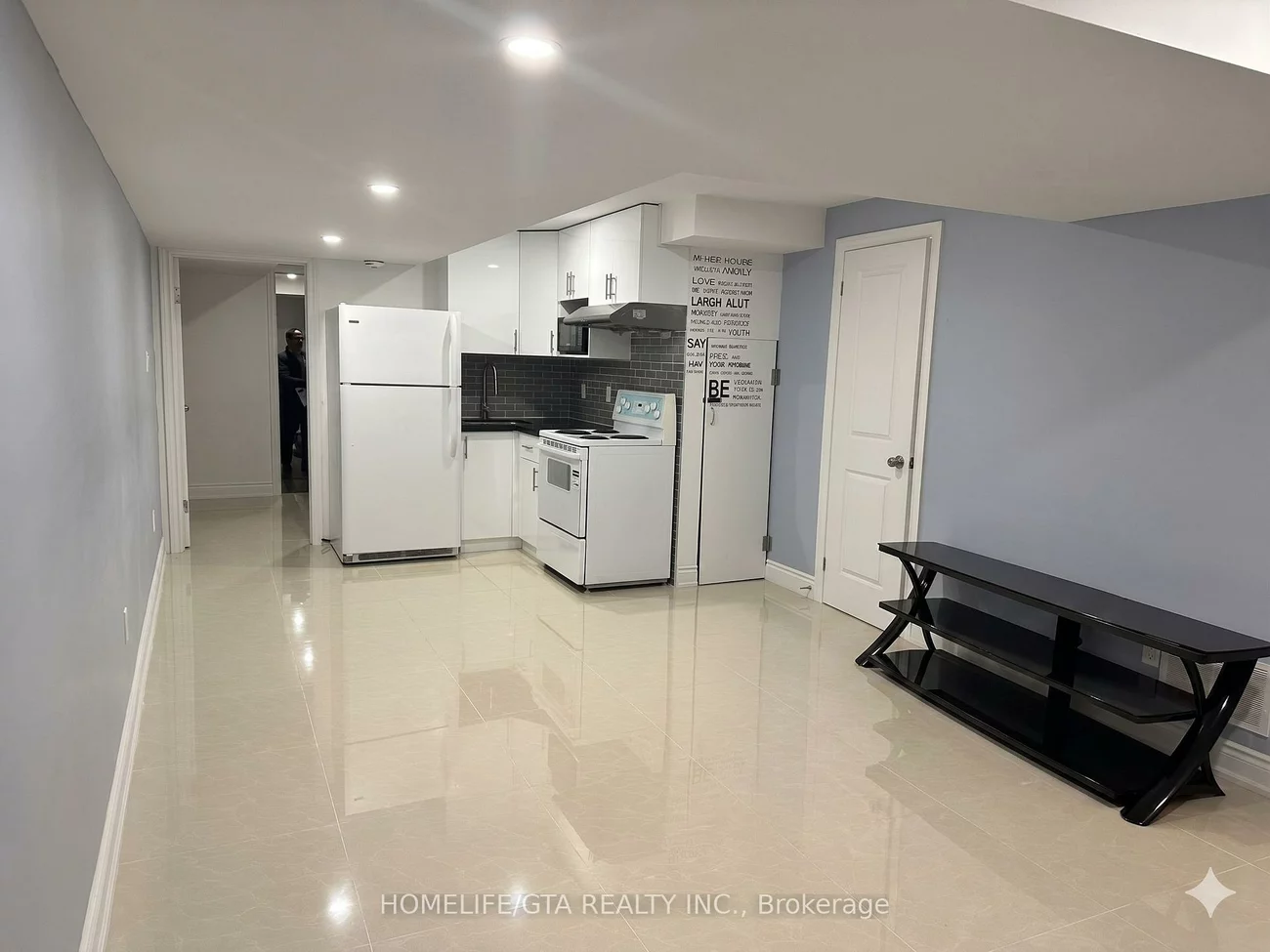 42, Mohandas, Cedarwood, Markham