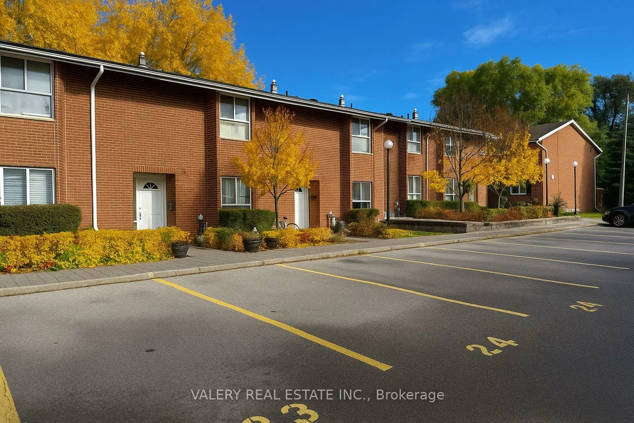 25, Romfield, Royal Orchard, Markham