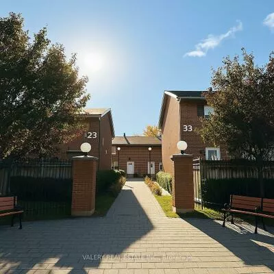 25, Romfield, Royal Orchard, Markham