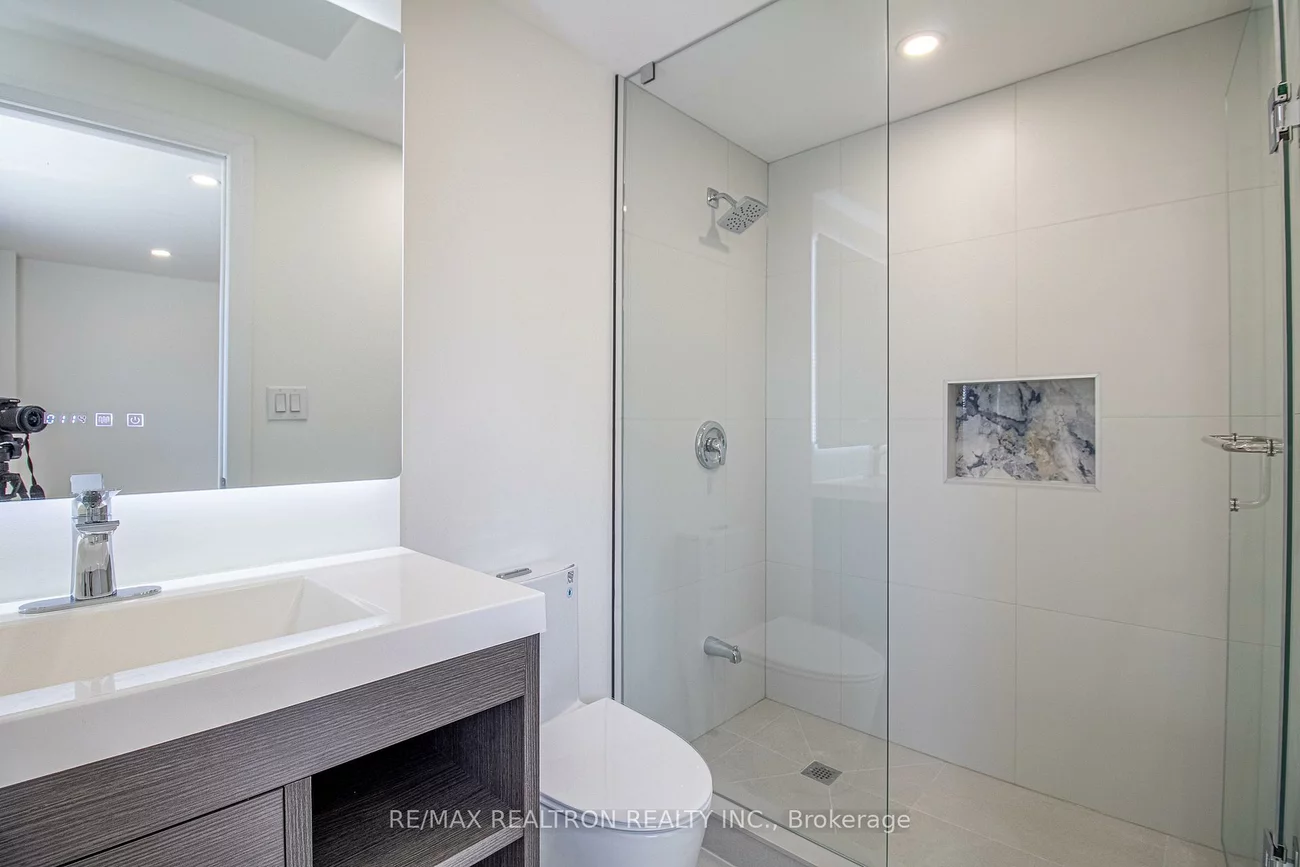 96, Southdale, Bullock, Markham