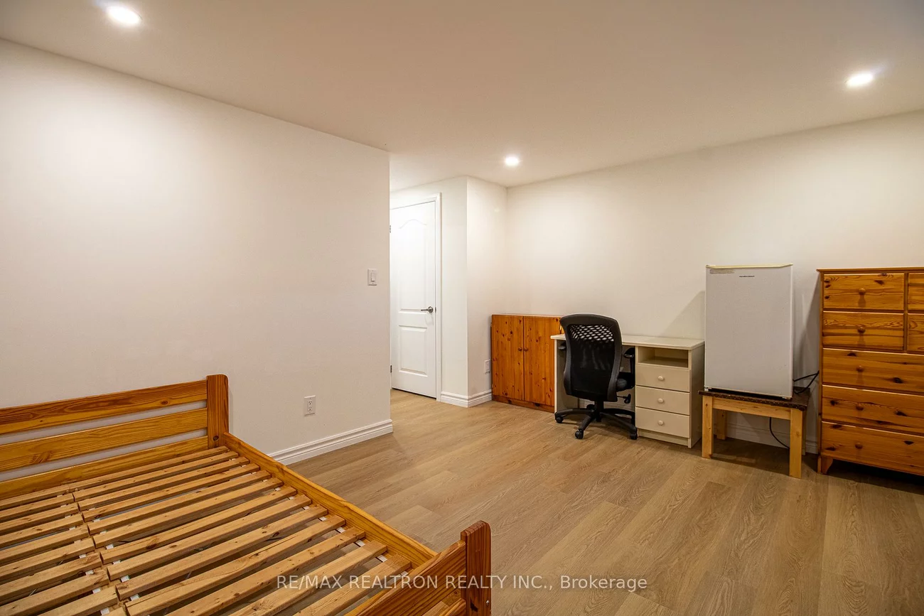 96, Southdale, Bullock, Markham