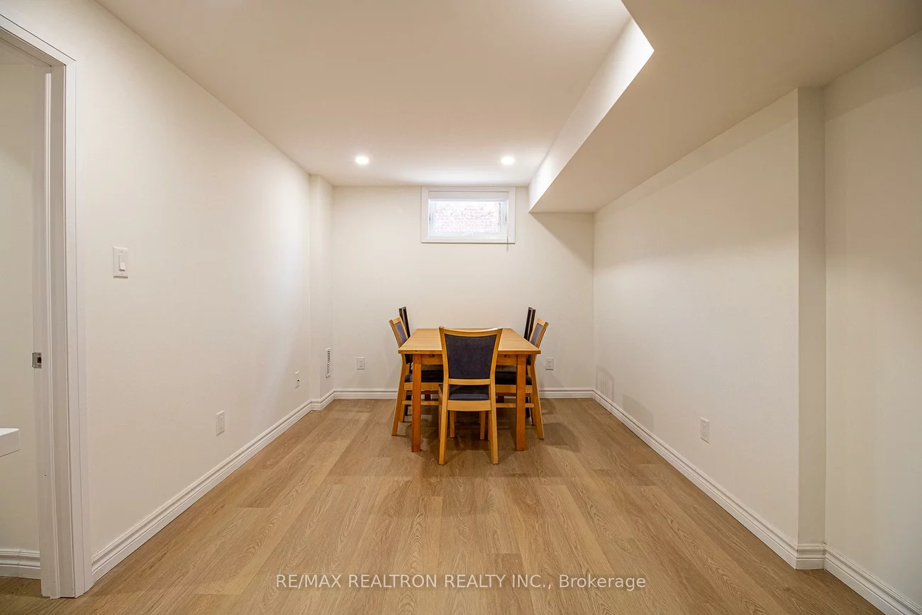 96, Southdale, Bullock, Markham