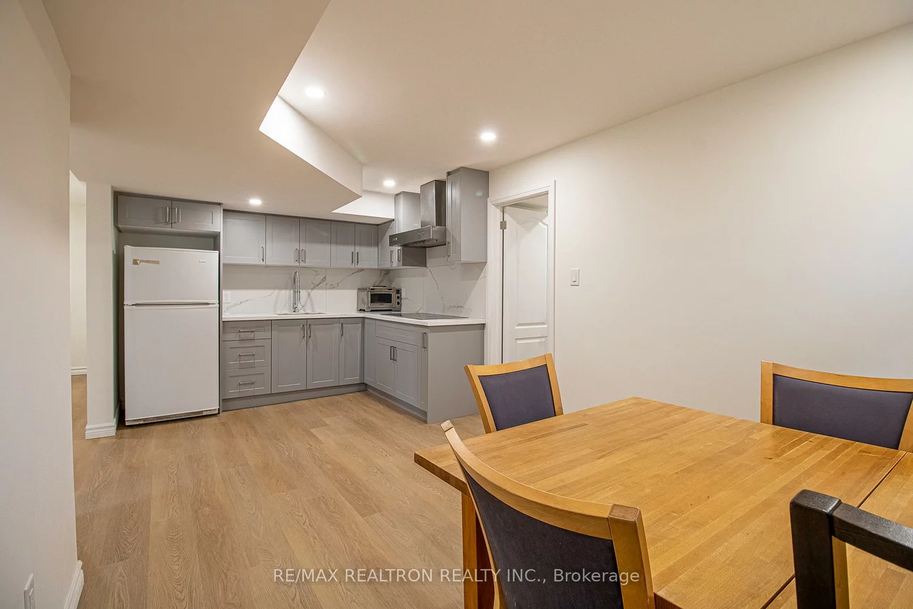 96, Southdale, Bullock, Markham