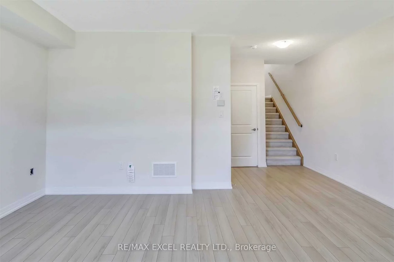 40, Sissons, Cedar Grove, Markham