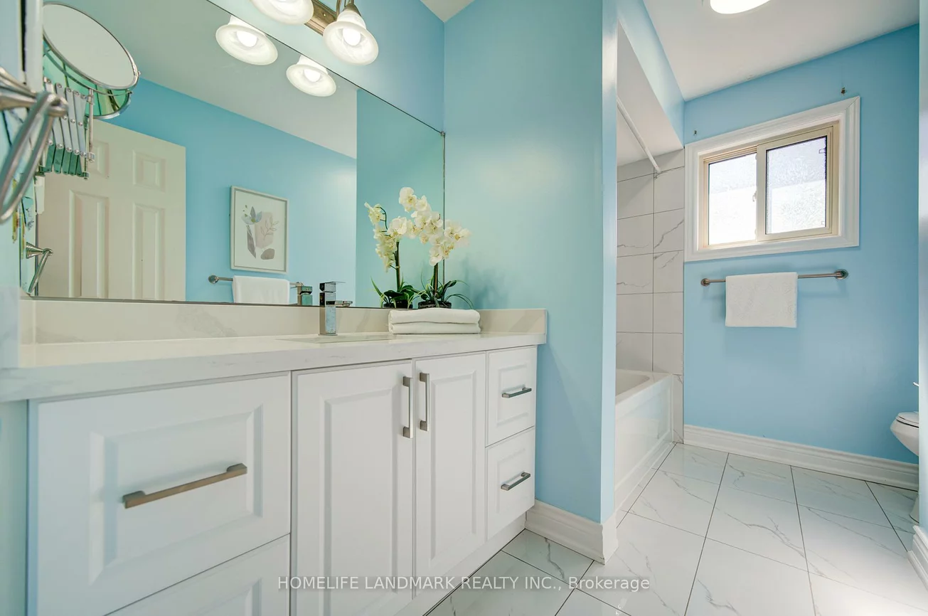 129, Fincham, Markham Village, Markham