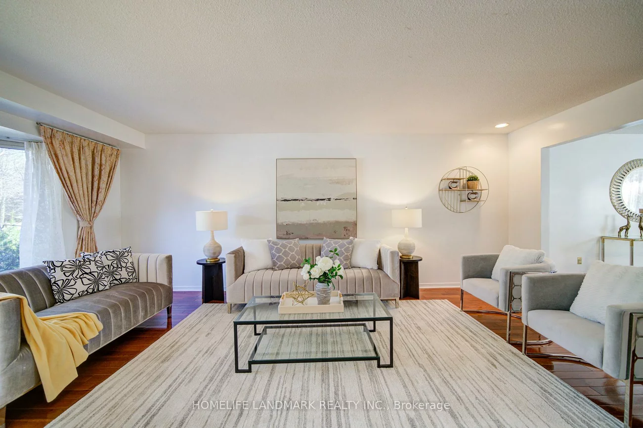 129, Fincham, Markham Village, Markham