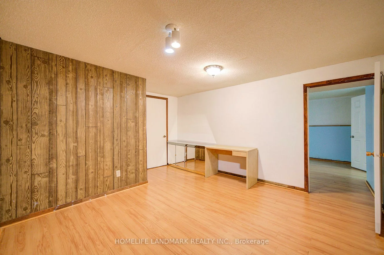 129, Fincham, Markham Village, Markham