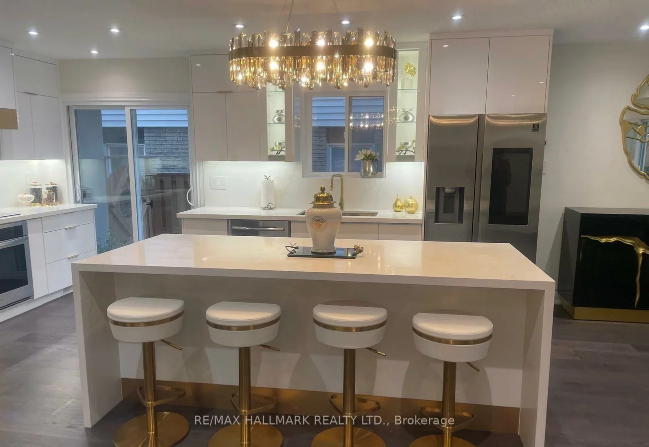 8, Kings College, Aileen-Willowbrook, Markham