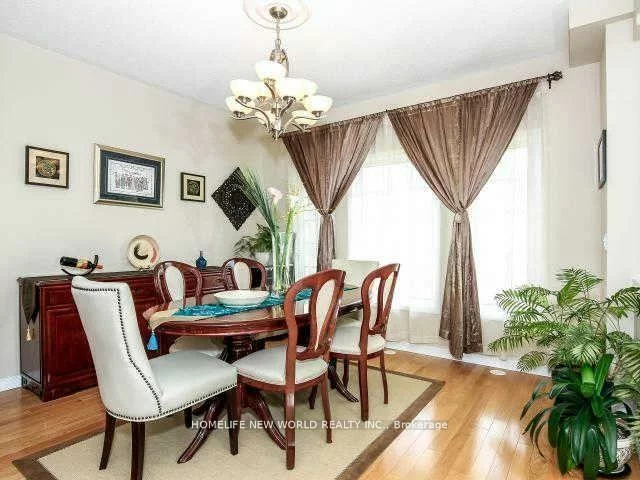 732, Bur Oak, Wismer, Markham