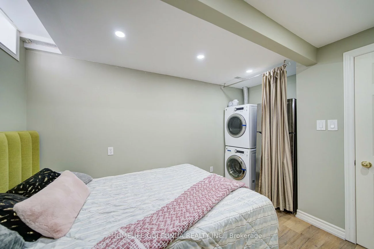 263, Milliken Meadows, Milliken Mills West, Markham