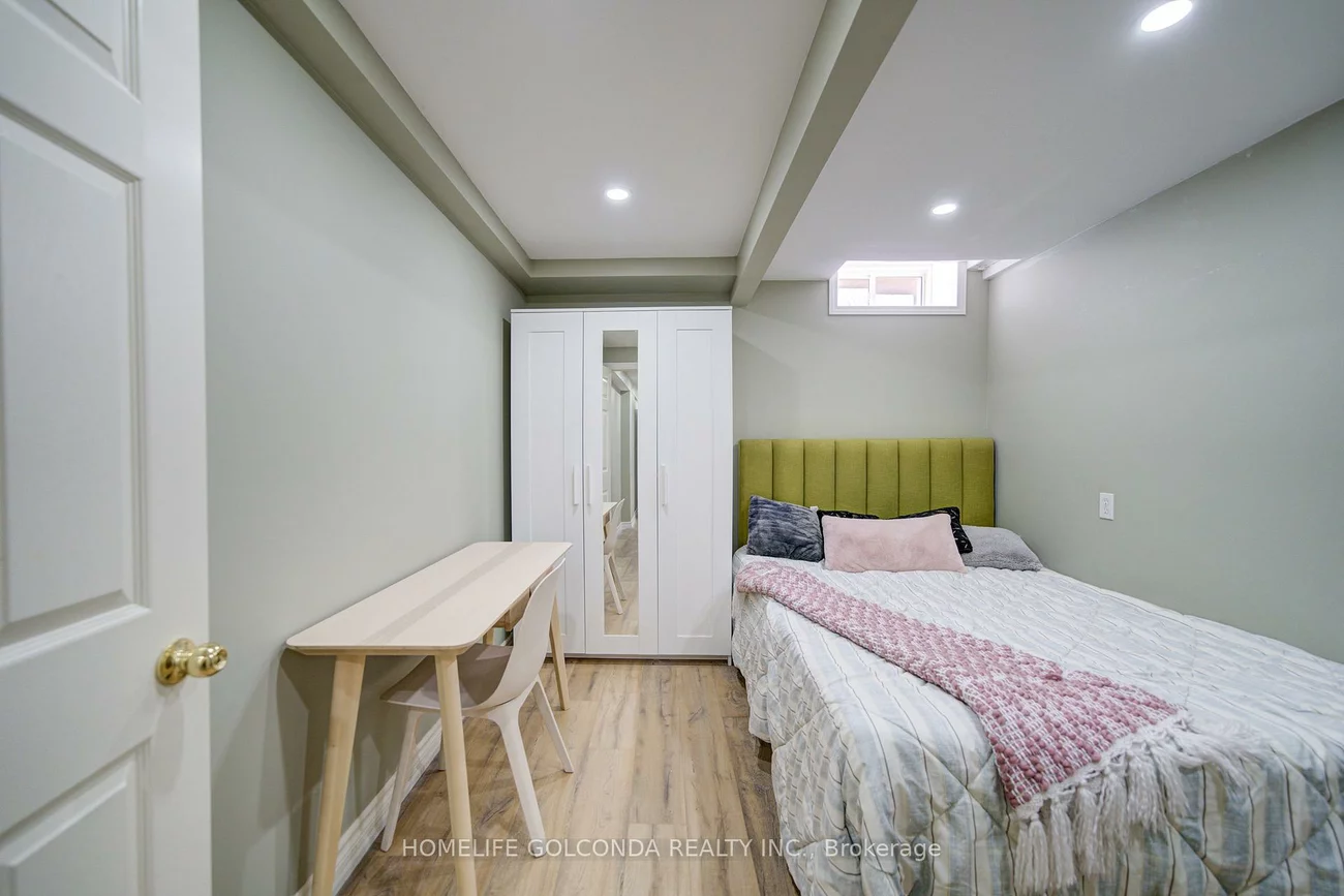 263, Milliken Meadows, Milliken Mills West, Markham