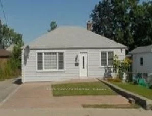 100, Steeles, Grandview, Markham