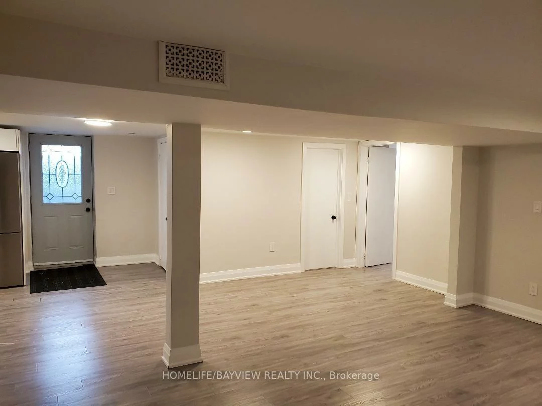 100, Steeles, Grandview, Markham