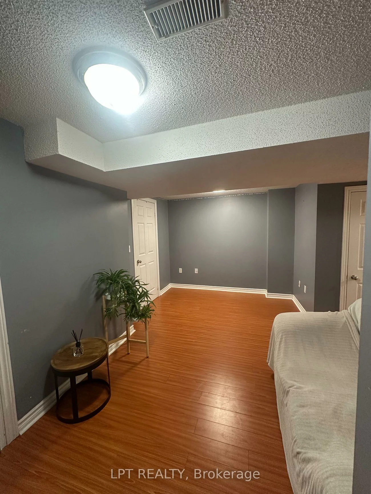 33, Kenborough, Milliken Mills East, Markham