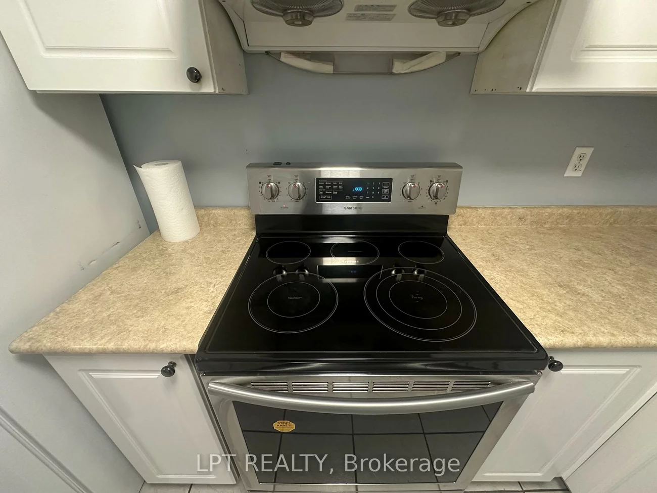 33, Kenborough, Milliken Mills East, Markham