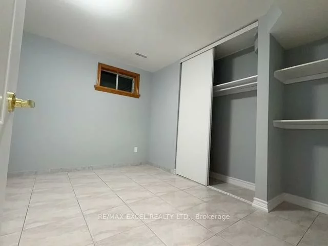 25, Smithy, Raymerville, Markham