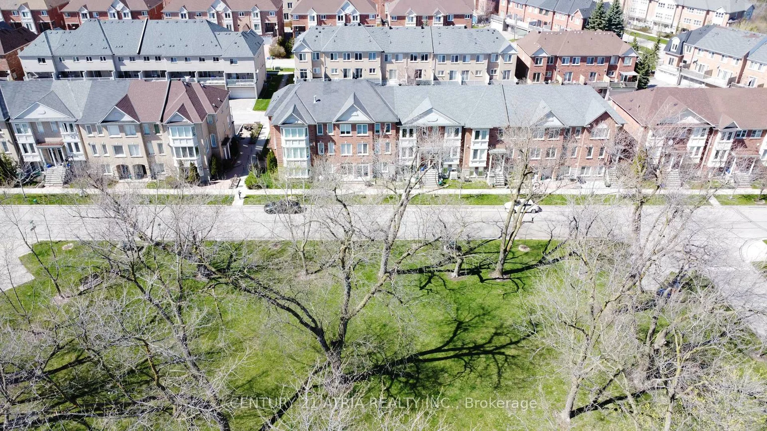 158, Galleria, Commerce Valley, Markham