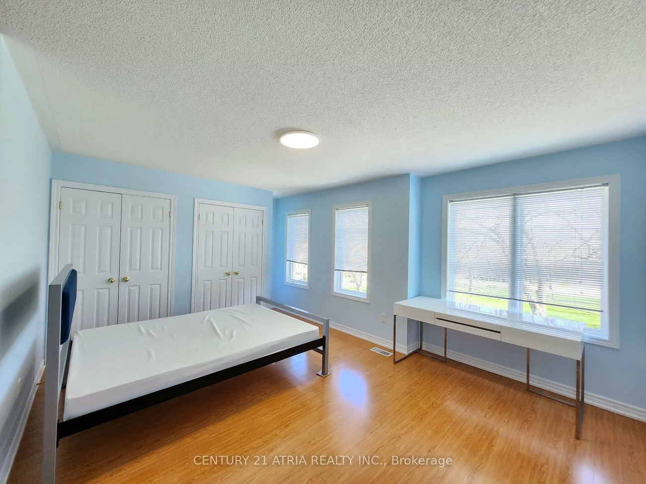 158, Galleria, Commerce Valley, Markham